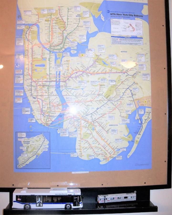 Two Bedrooms Apartment Manage And Supervise By Host Endless Features Amenities Dishwasher Washer Dryer Best Wifi Internet Services By Verizon Fios 960 Upload 960 Download Bi Monthly Free Housekeeping Services Huge 10000 Square Footage New York Bagian luar foto